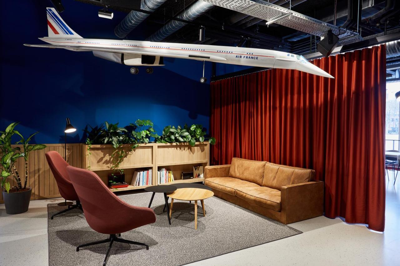 The Social Hub 4*