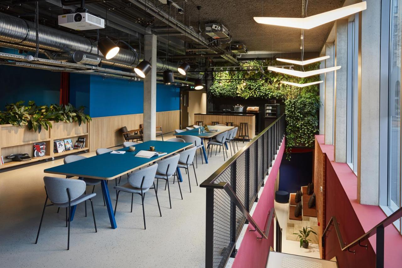 The Social Hub 4*