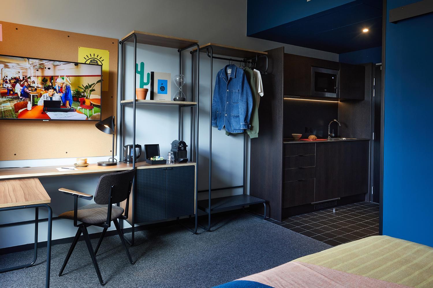 Hotel The Social Hub 4*